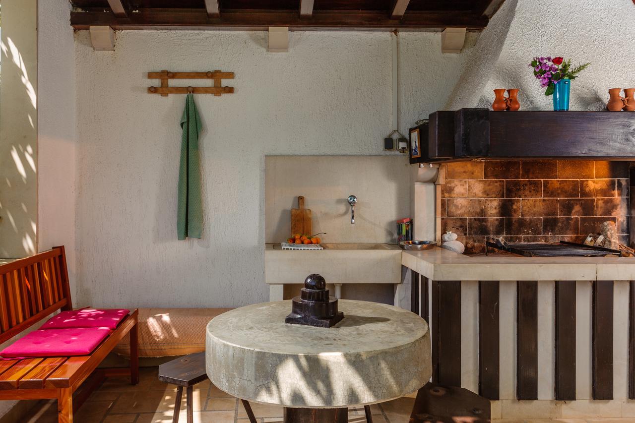 Villa Rosa Kaštela エクステリア 写真