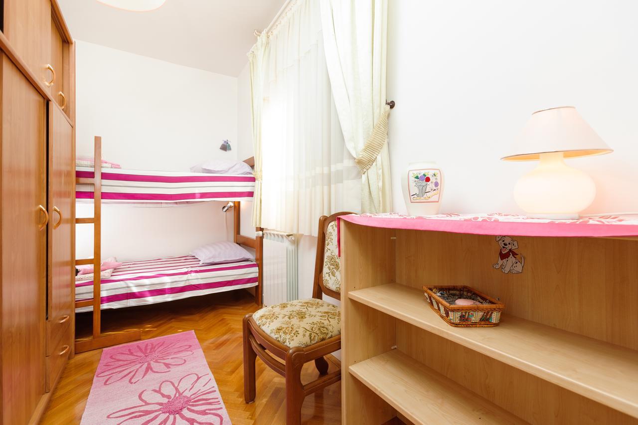 Villa Rosa Kaštela エクステリア 写真