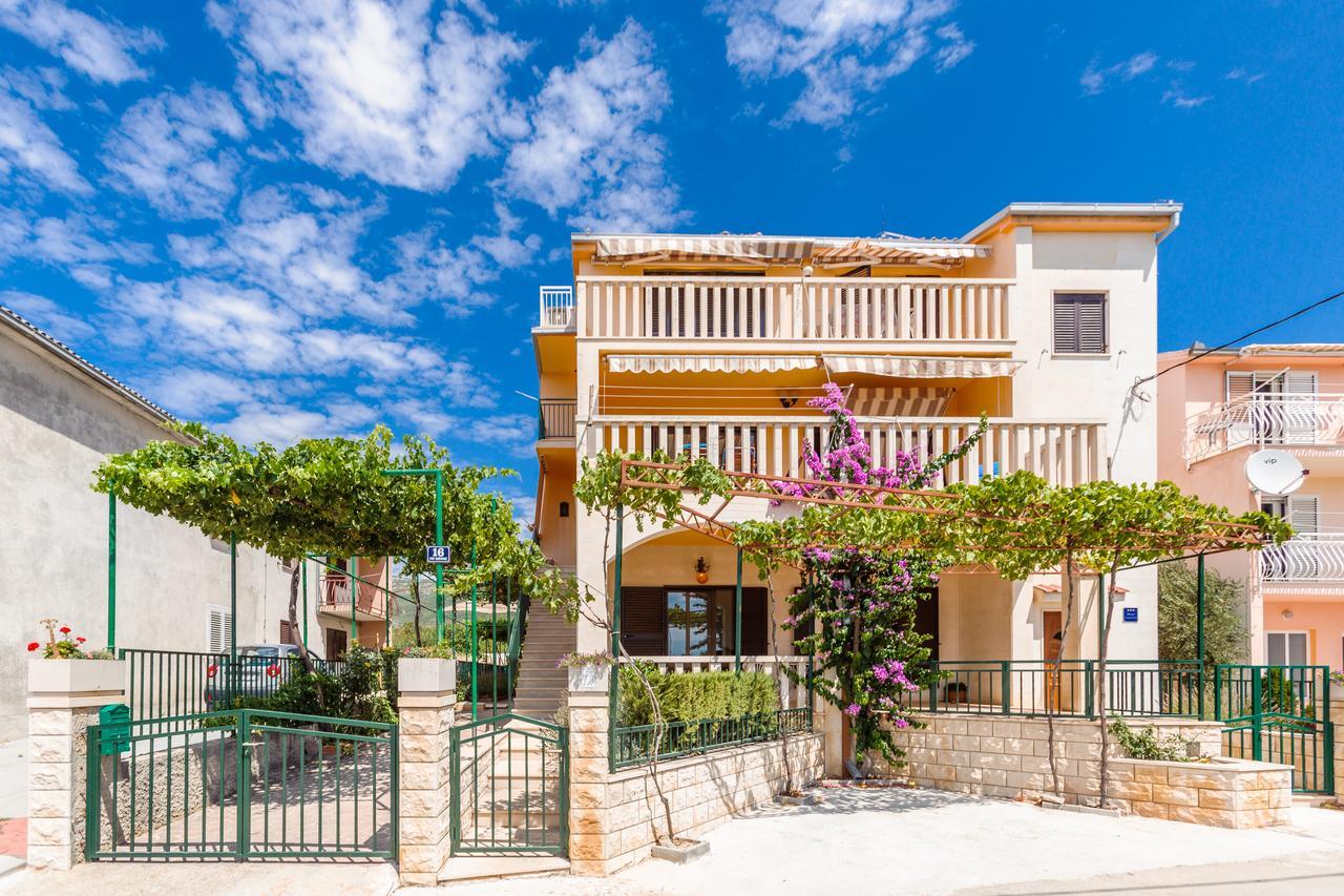 Villa Rosa Kaštela エクステリア 写真